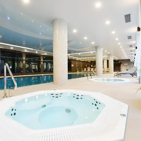 Apartament Navigator Spa-baseny-nadmorskie Tarasy *